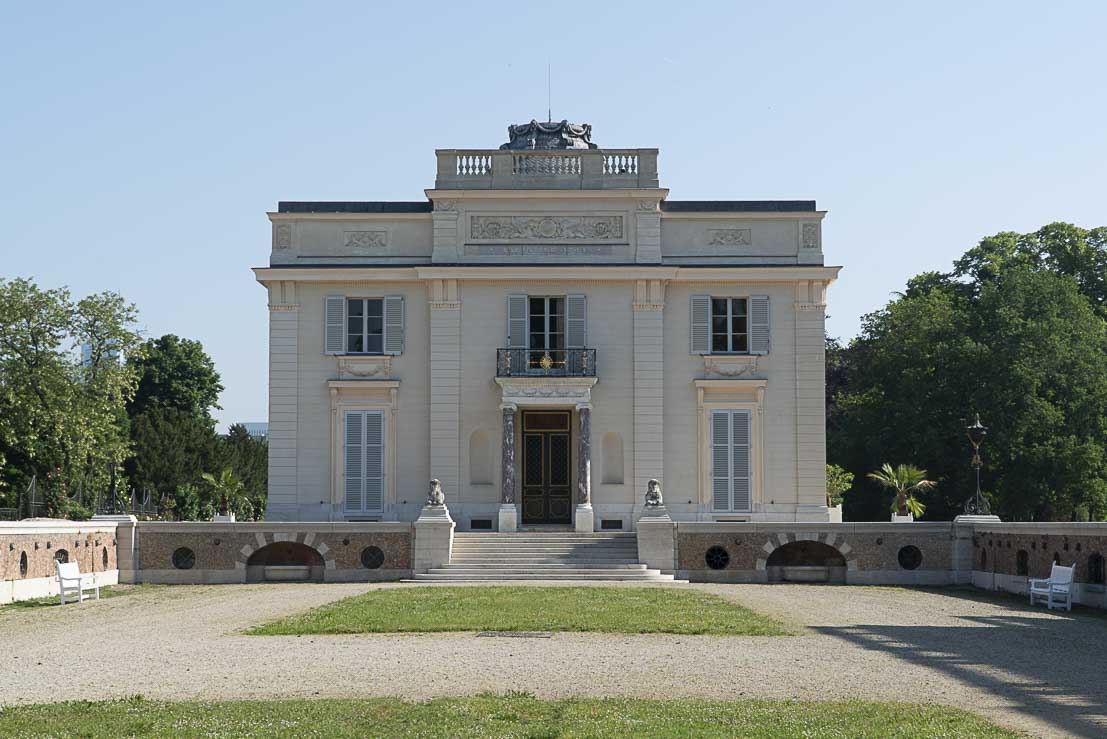 Symétrie et exposition — Château de Bagatelle