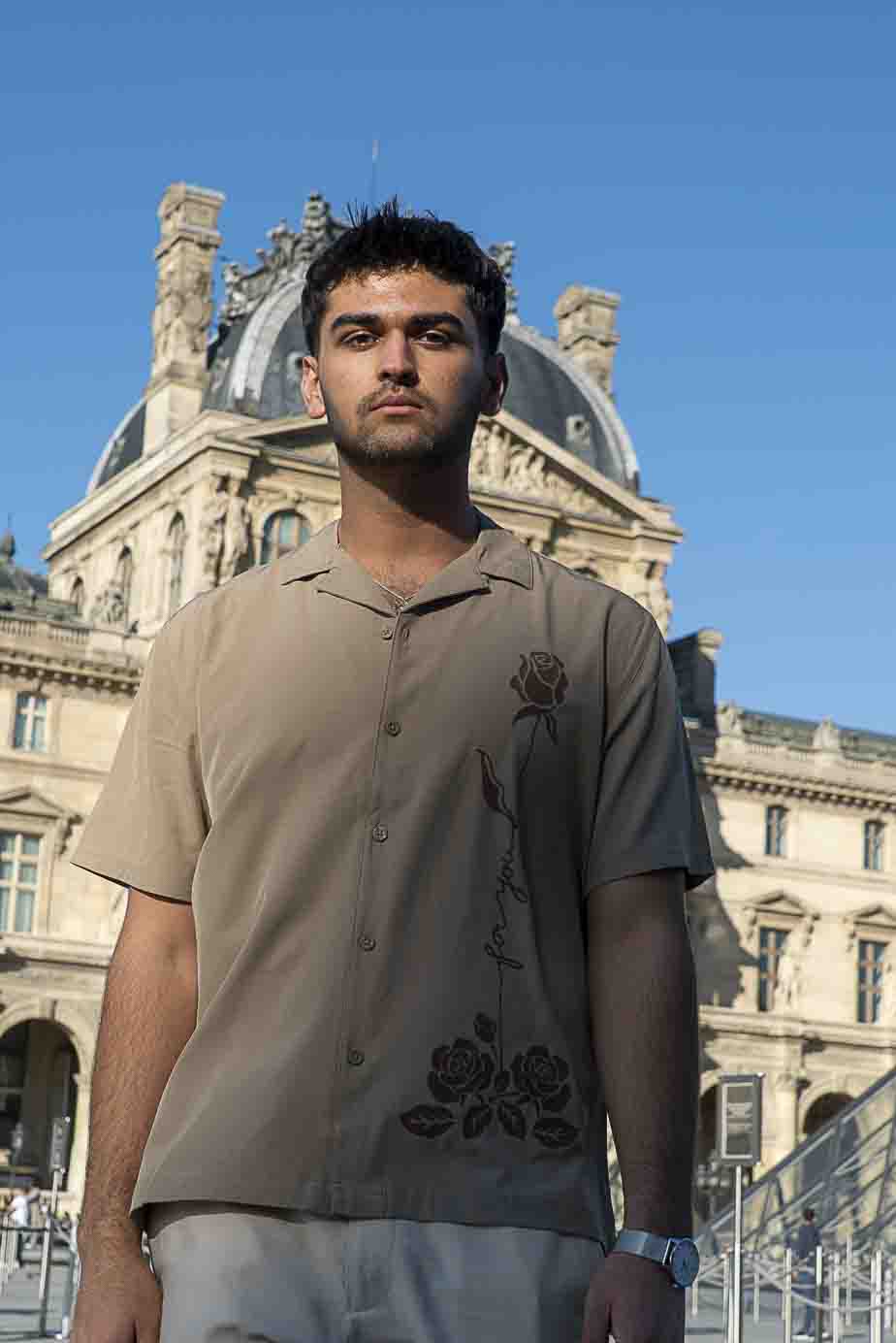 Shooting photo au Louvre - Carrousel louvre portrait homme clair obscur
