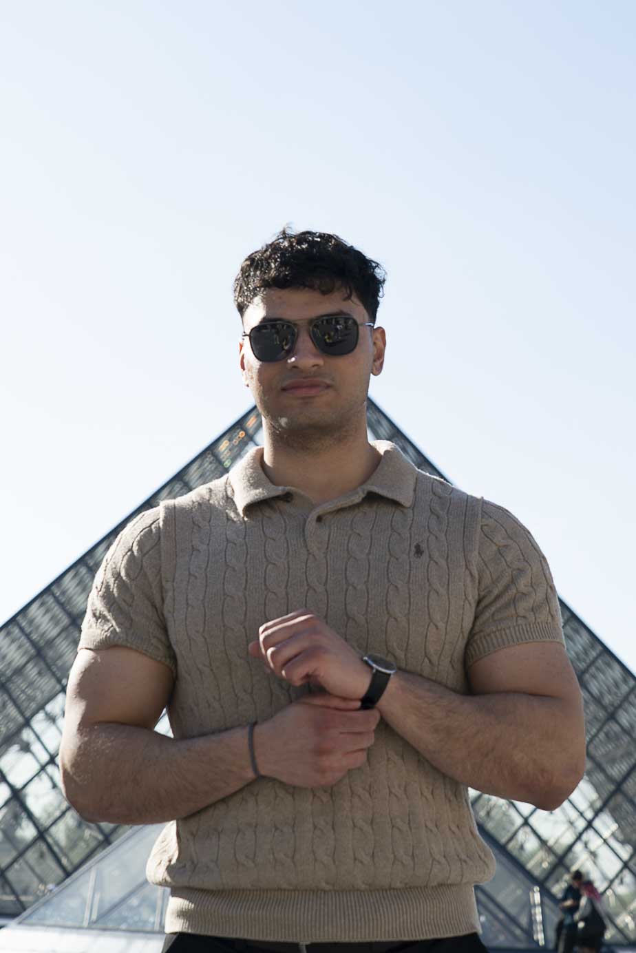 Shooting photo au Louvre - Carrousel louvre shooting homme plan taille