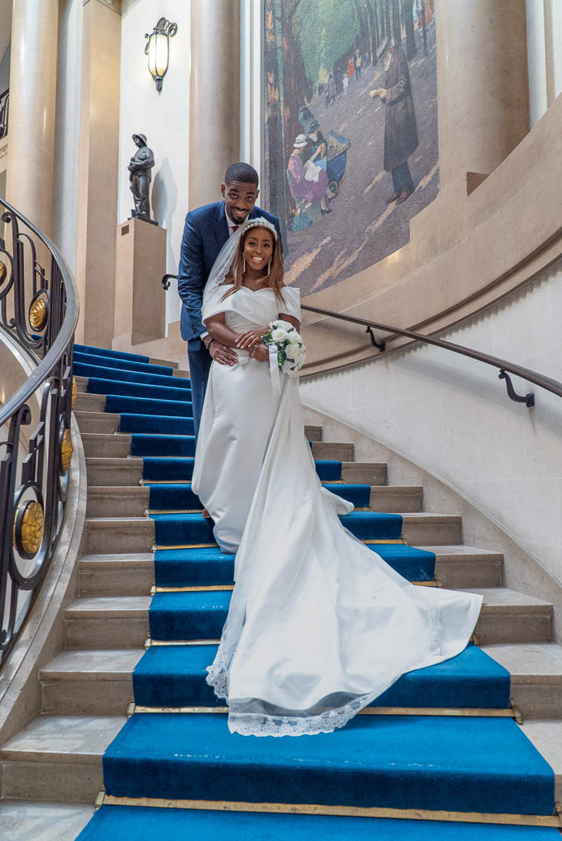 Photographe mariage Paris - 193 Photo Romantique Mariage Escaliers Honneur