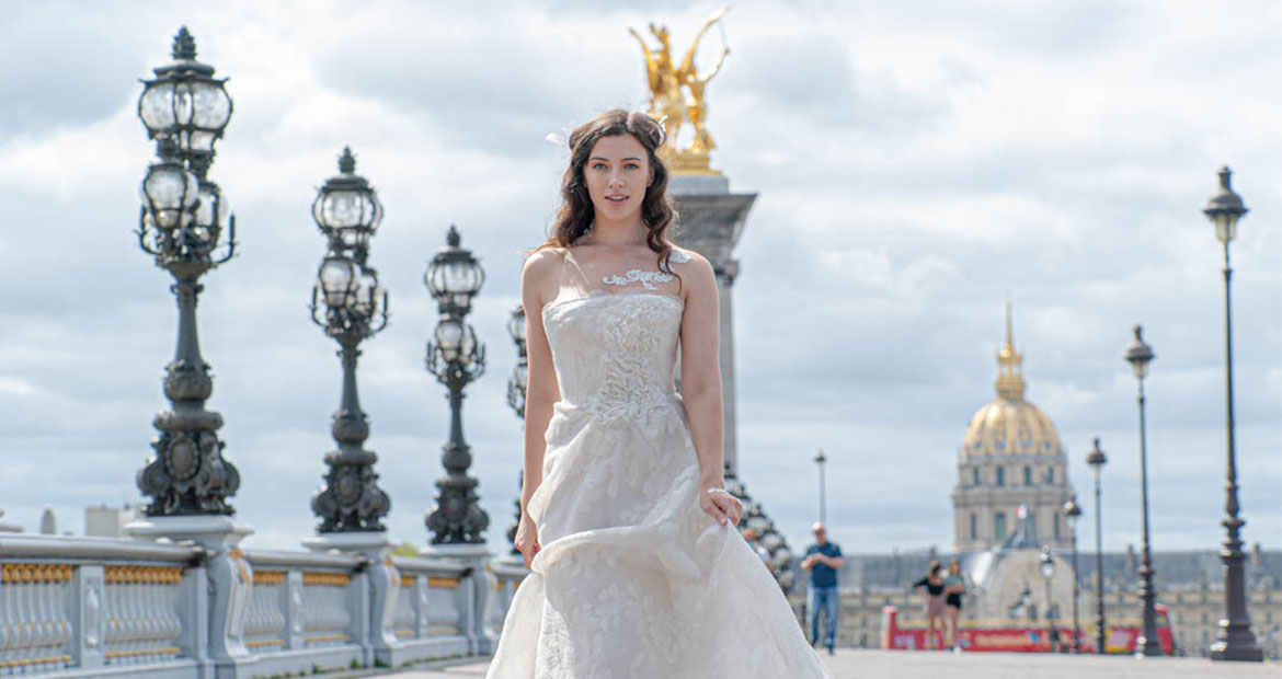Photo du pont Alexandre III à Paris – pont alexandre invalide mariee